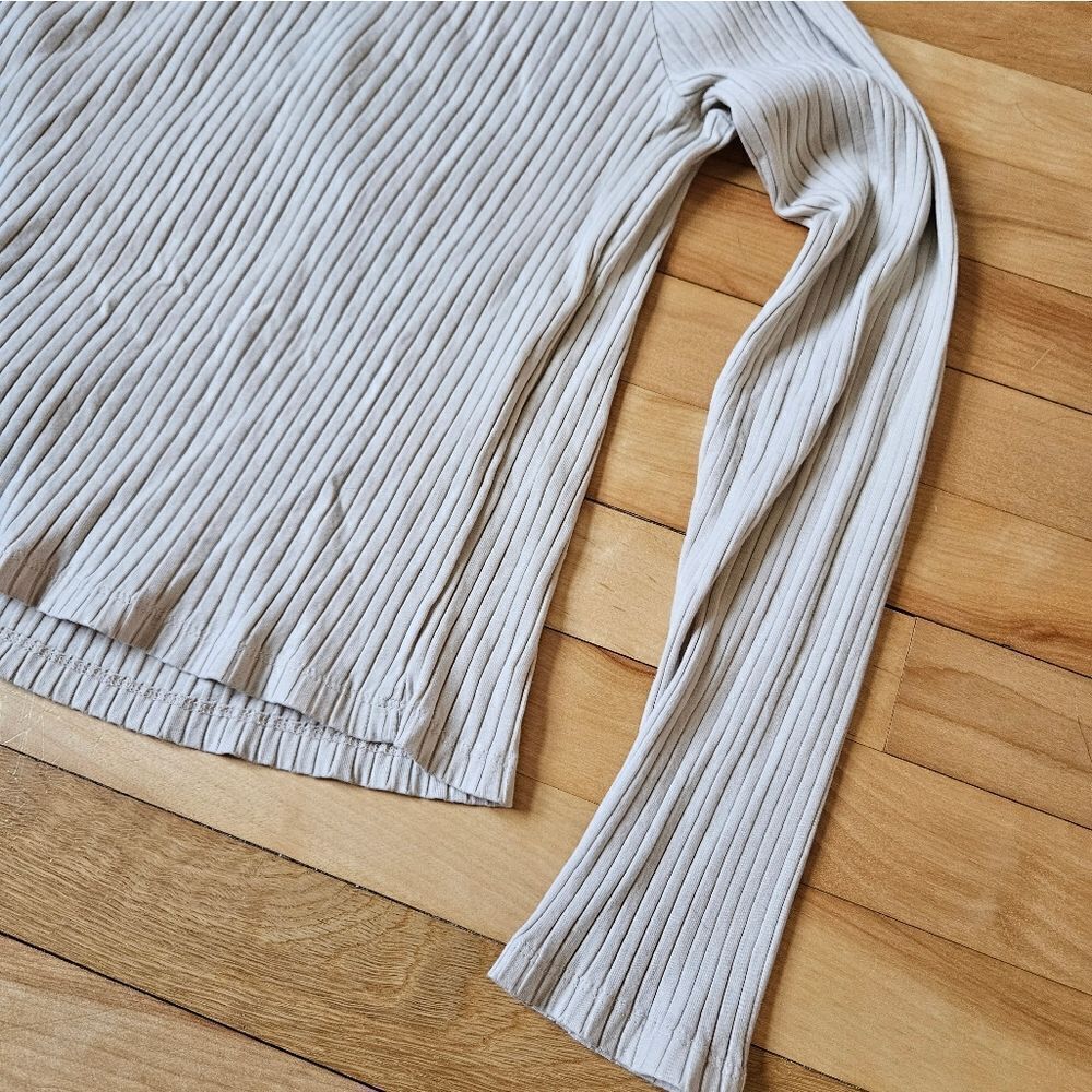 Universal Thread CreamWomen's Top - Picture 10 of 11